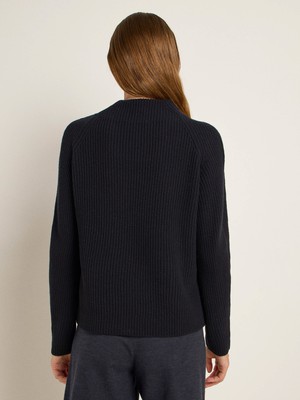 Chunky knit sweater from LANIUS