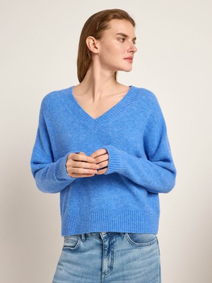 V-neck sweater from LANIUS