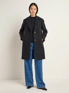 Coat with lapel collar via LANIUS