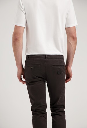 Scott Mid Tapered - Charcoal from Mud Jeans