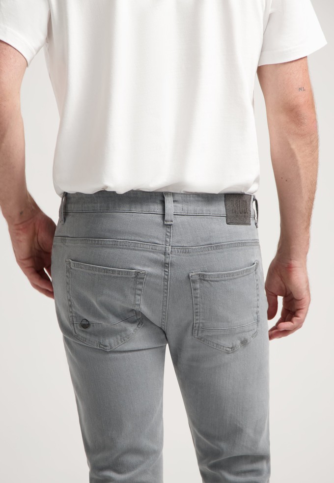 Dunn Low Tapered - 03 Grey from Mud Jeans