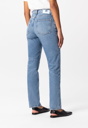 Easy Go - Stone Vintage from Mud Jeans