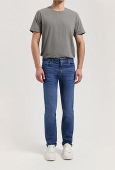 Bryce Mid Straight - Authentic Indigo via Mud Jeans