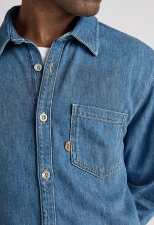 Chris Denim Shirt - Medium Stone from Mud Jeans