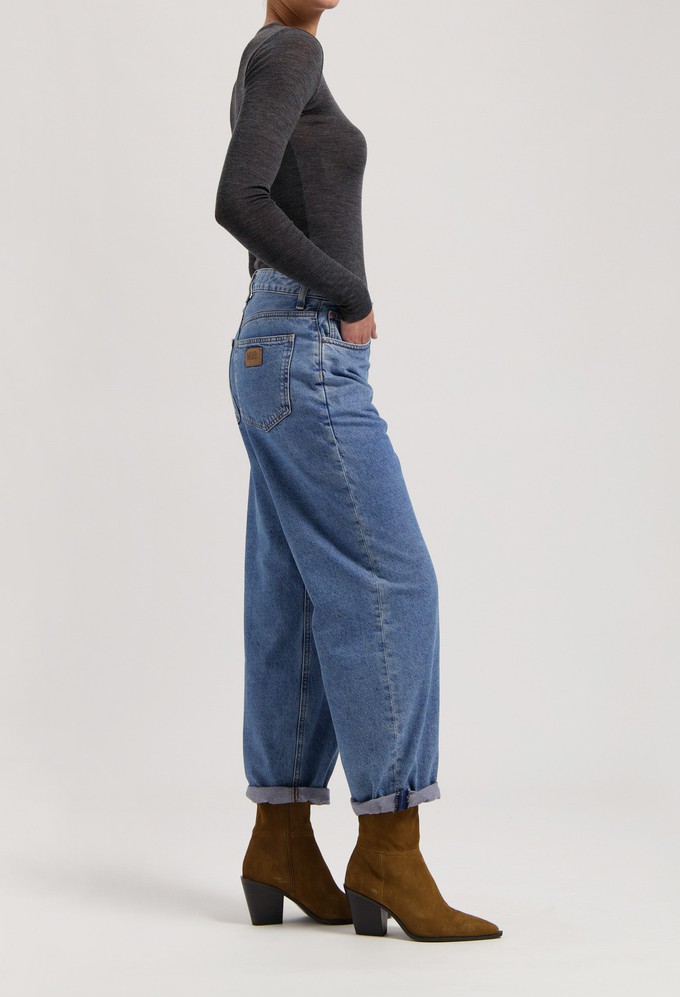 Brooke High Barrel - Stone Vintage from Mud Jeans