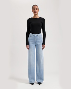 Sara High Loose Flow - Stone Vintage from Mud Jeans