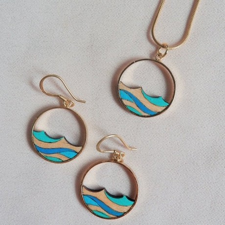 Ocean Recycled Wood Necklace & Earrings Bundle from Paguro Upcycle