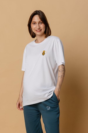 Embroidered Bee T-Shirt Unisex from Pitod