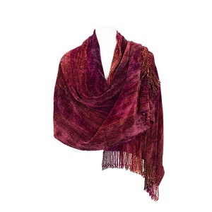 Shawl Raspberry - Organic Bamboo - Elegant and Fairtrade from Quetzal Artisan