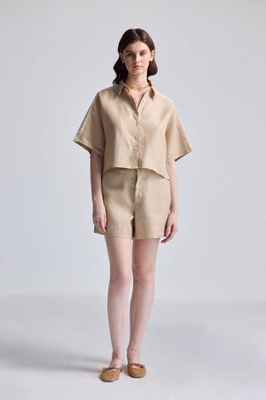 Boxy Shirt with Lace from Reistor