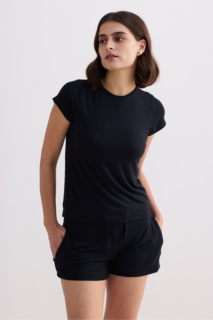 Essential Short Sleeve Tee Set in Black from Reistor