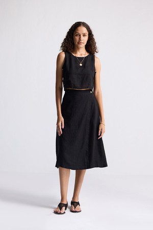 Breezy Summer Set in Black from Reistor