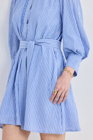 Oversized Tunic Dress with Optional Belt from Reistor