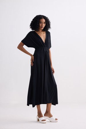 Flowy A-Line Maxi Dress with Side Slits in Black from Reistor