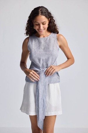 Front-tie Top in Linen Stripes from Reistor