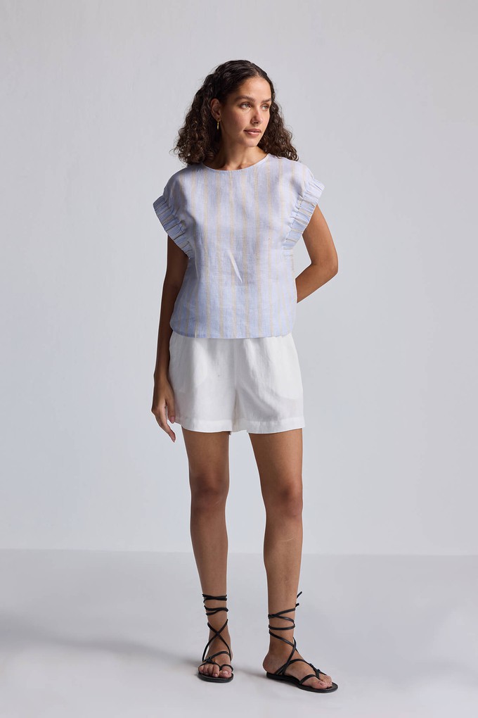 Boxy Top with Sleeve Detailing from Reistor