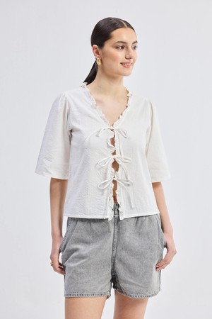 Relaxed Fit Top With Ruffles and Front-Ties in White from Reistor