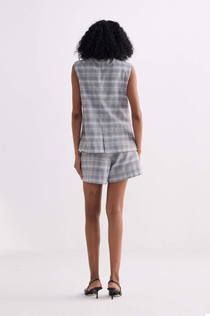 Cotton Tweed Shorts in Grey from Reistor