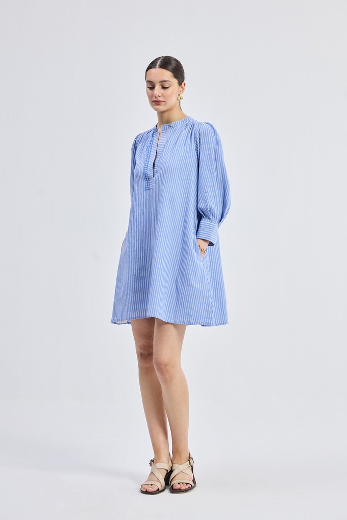 Oversized Tunic Dress with Optional Belt from Reistor