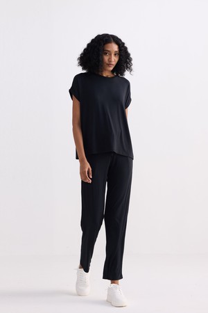 Relaxed Tee Set in Black from Reistor