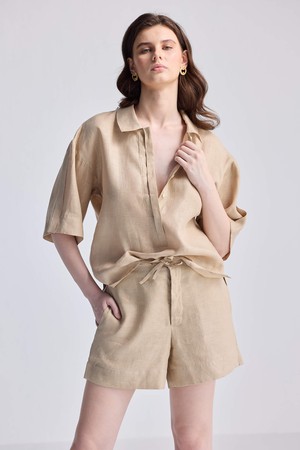 Drawstring Shorts in Neutral Beige from Reistor