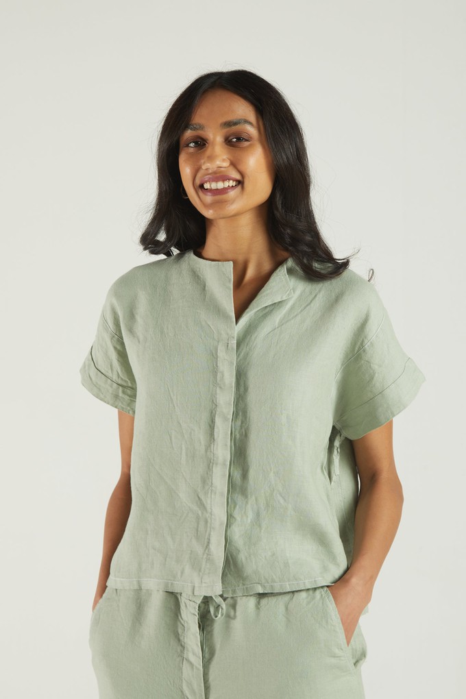 The Daydreams Shirt in Light Olive from Reistor