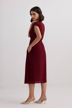 Deep V-neck Gathered Dress in Burgundy from Reistor