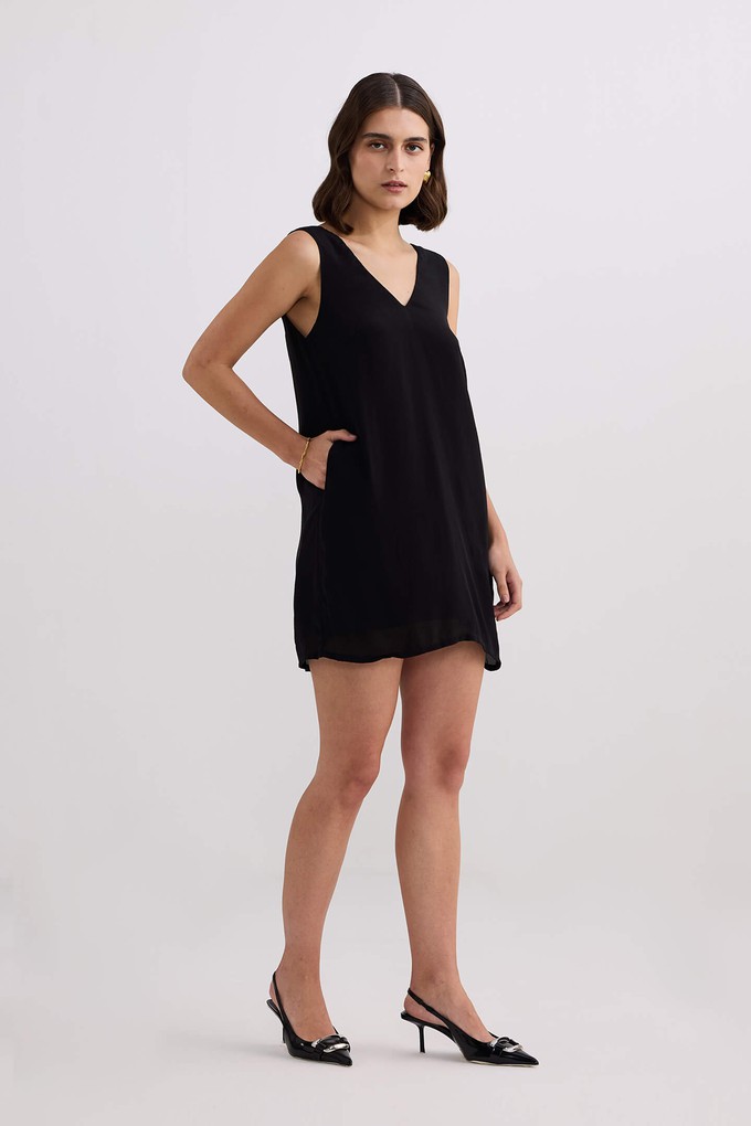 Midnight Muse V-neck Short Dress in Black from Reistor