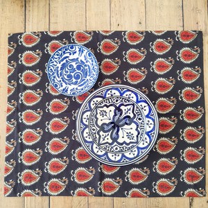 Bagru paisley block-printed placemats set of 2, handmade table mats from Shakti.ism