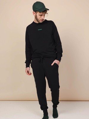 Black Sweater and Pants set Unisex from SNURK