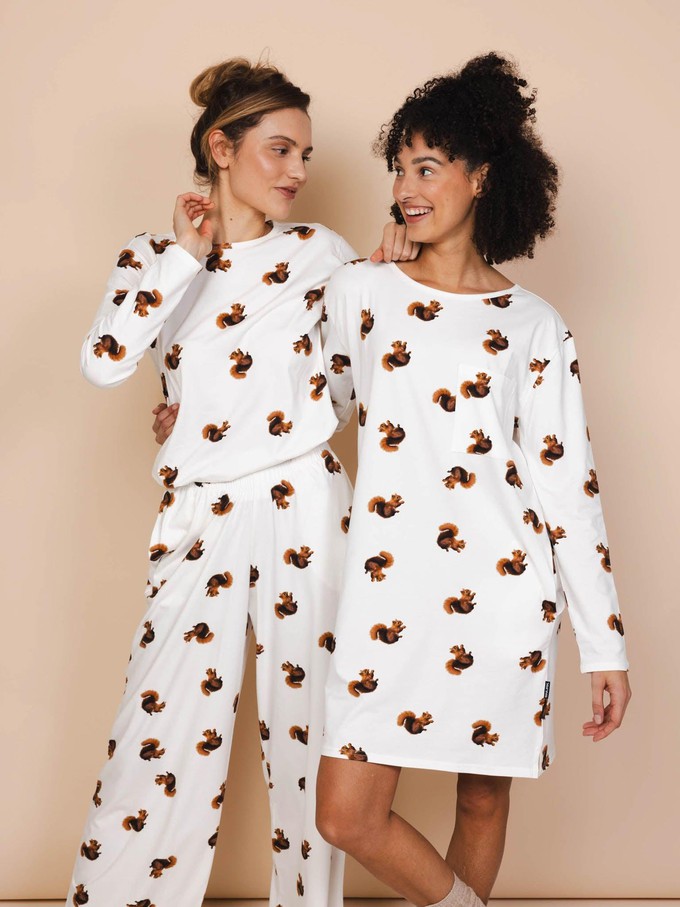 Squirrels Longsleeve T-shirt Women from SNURK