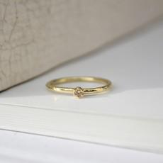 Tiny champagne diamond ring - Gold 14k & Diamond via Solitude the Label