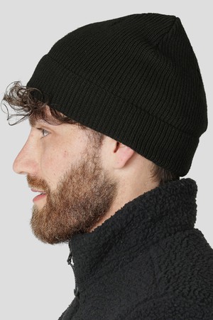 Agger Beanie Black from Superstainable