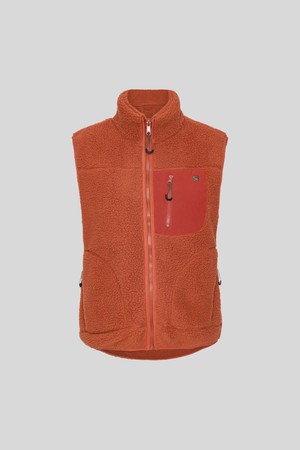 Sparren Vest Picante from Superstainable