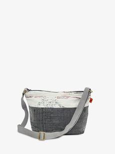 Kangaroo Crossbody – Panda via Théla