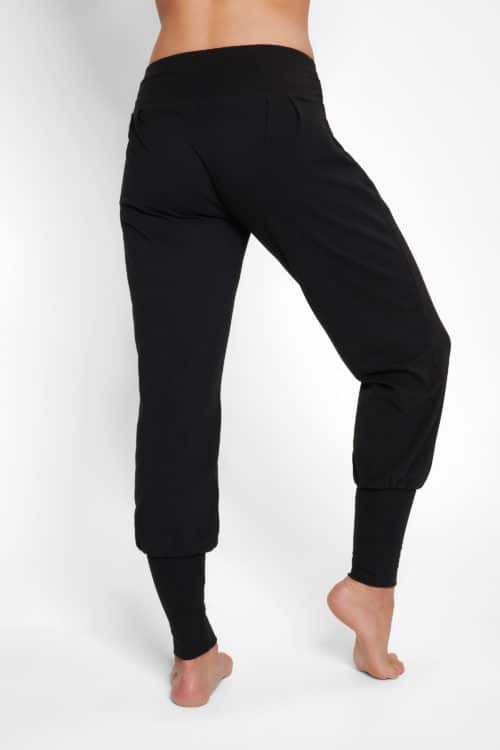 Yoga Pants Dakini – Urban Black from Urban Goddess