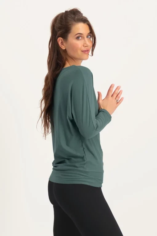 Budhi Yoga Longsleeve – Forest from Urban Goddess