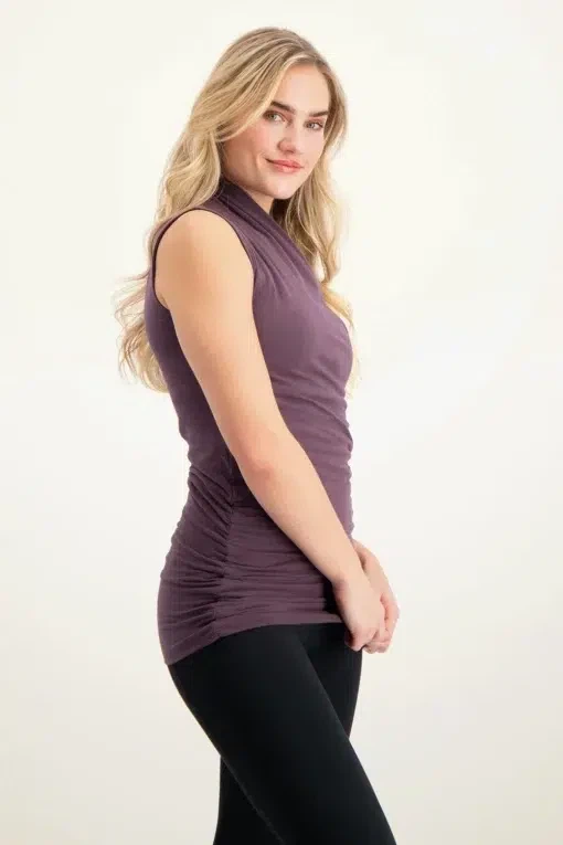 Good Karma Yoga Top – Berry from Urban Goddess