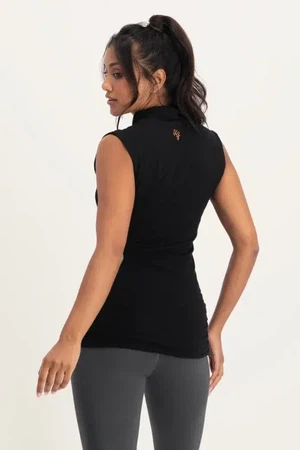 Good Karma Yoga Top – Onyx Black from Urban Goddess