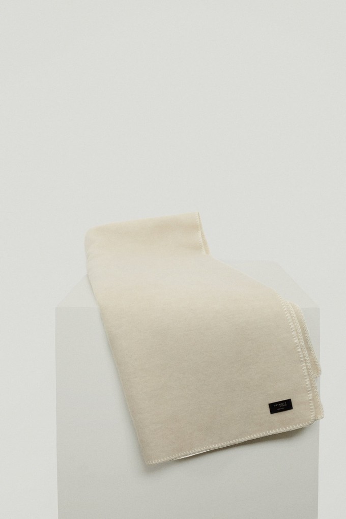 The Woolen Blanket - Ecru from Urbankissed