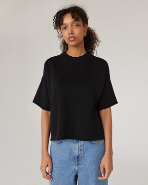 Aistis: Black Cotton T-shirt from Urbankissed