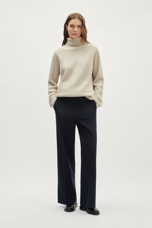 The Woolen Sleek High-neck - Ecru from Urbankissed