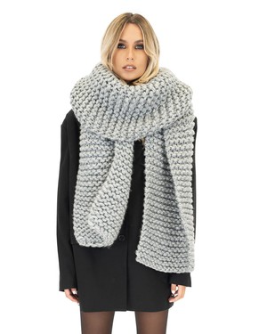 Straight Ribbed Chunky Scarf - Grey from Urbankissed