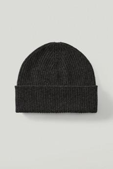 The Woolen Ribbed Beanie - Ash Grey via Urbankissed