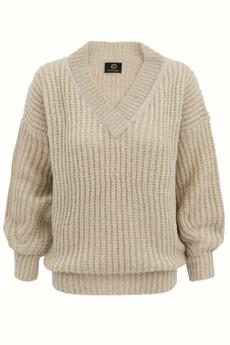 Sweater Victoria Merino Golden Beige via Urbankissed