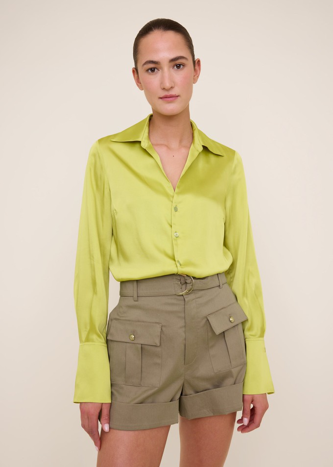 Chic satin blouse from Vanilia