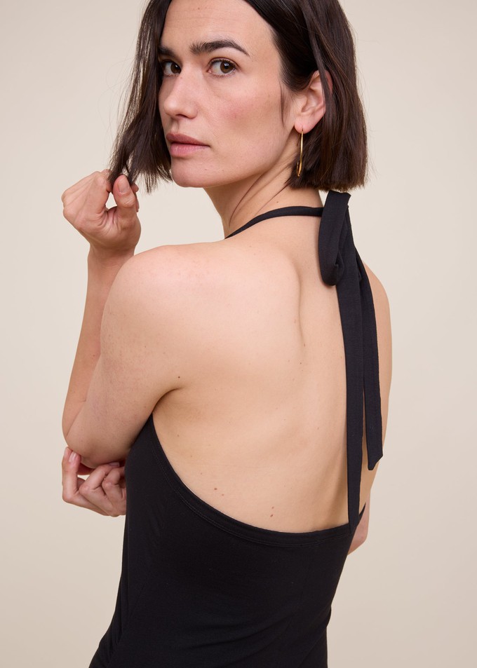 Clean viscose halter dress from Vanilia