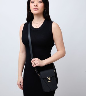 Luna Compact Vegan Bio-Based Bamboo Phone Bag in Black from Votch