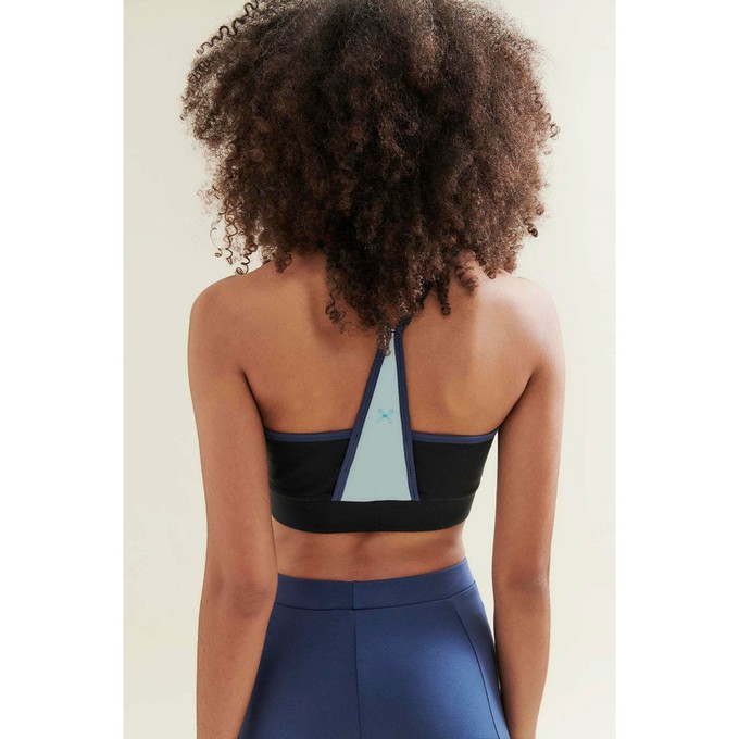 Fresher Cropped Tank - Caviar Black/Sea Green from Wellicious