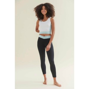 New 3/4 Crop Top - Diamond White/Sea Green from Wellicious